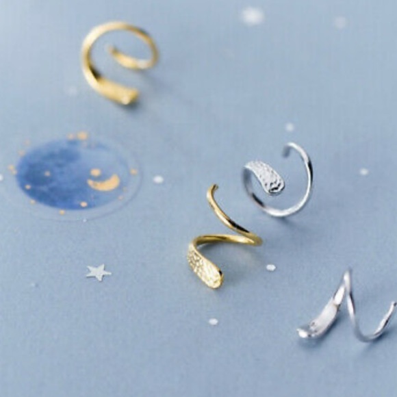 Jewelry - NEW Sterling silver/18k gold plated earrings